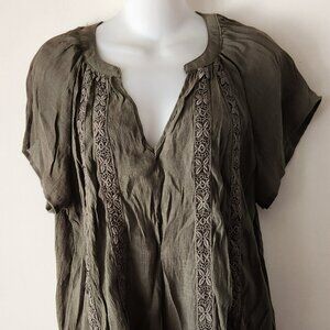 Signature Studio top sz L olive green EUC